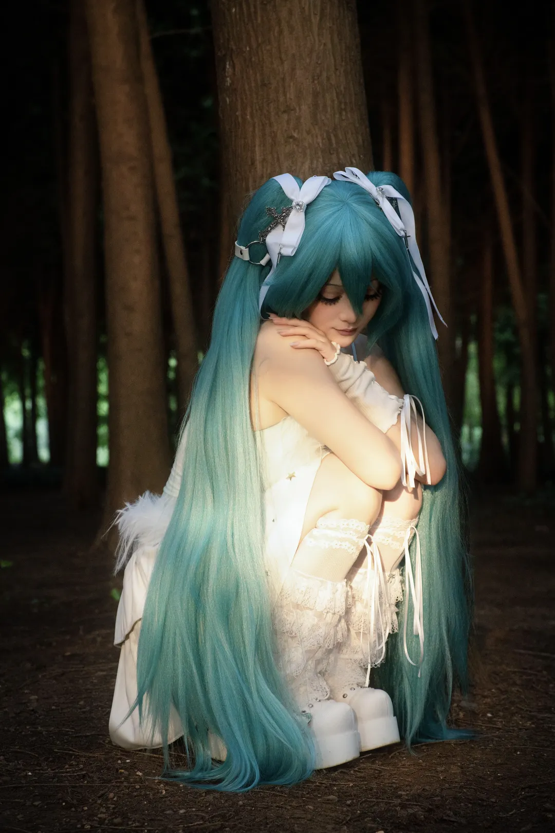 cosplay, 初音未来, 初音未来cos, 白丝, 森林逆光 - 第1张