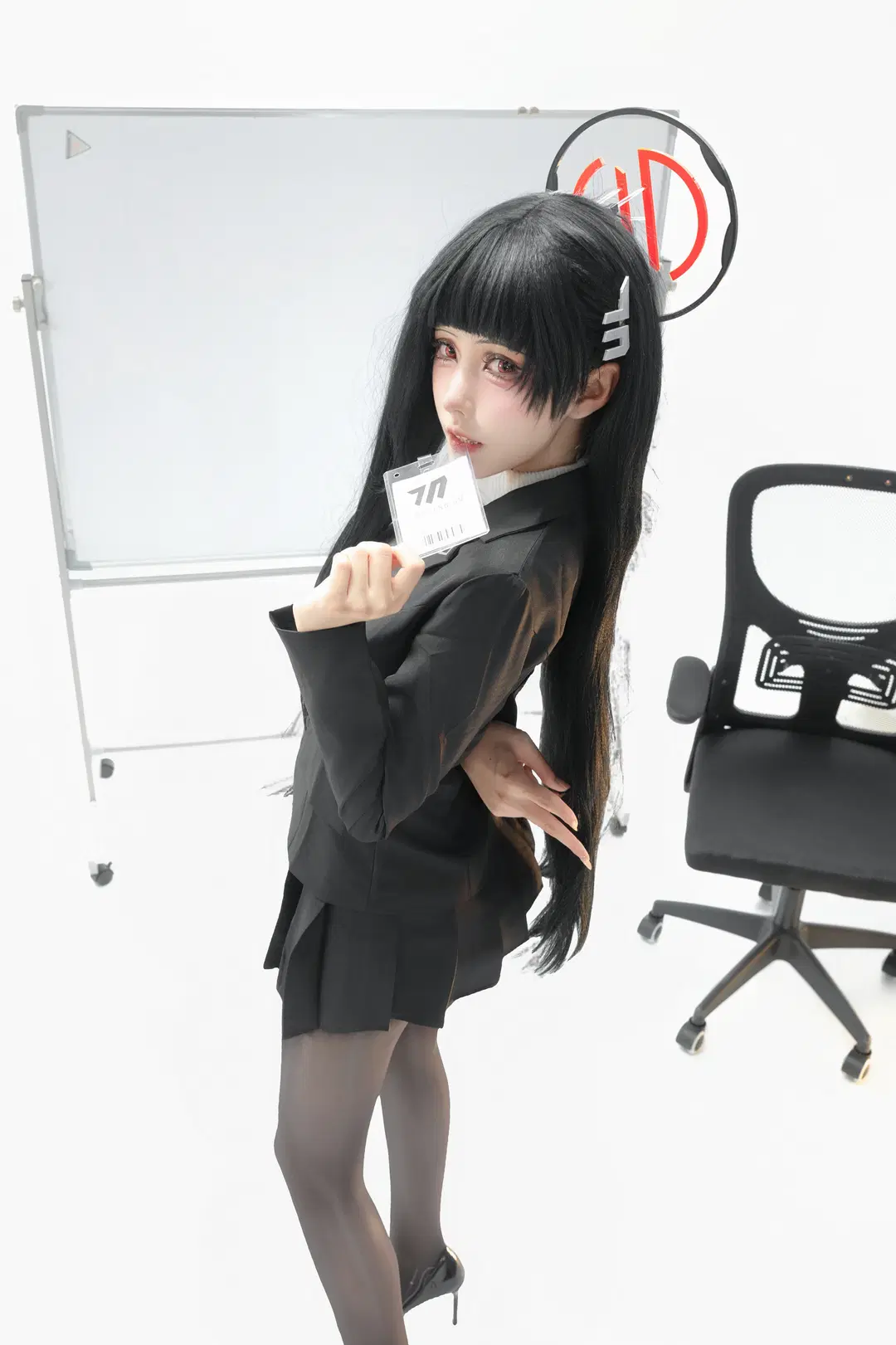 [Tsukatsuki Rio cosplay] Blue Archive Black tights outfit with OL suit: Student Council President commands the room by 小白不小新📸（常驻深圳开单中） - Image 2