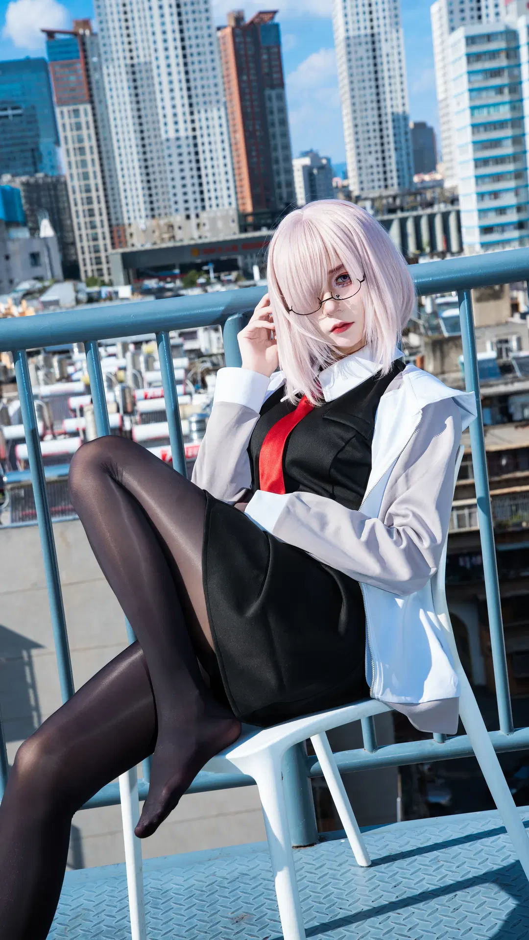 FGO, 黑丝, 眼镜娘, 玛修基列莱特cos, 天台写真
