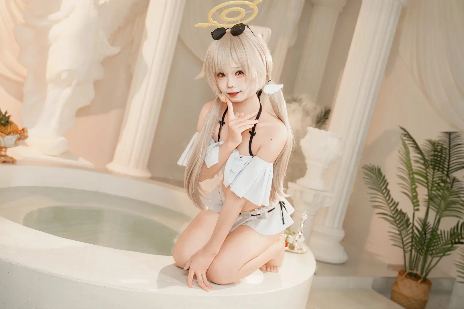 【日富美cos】夏日纯白水景棚里的清凉泳装造型 - 锁泪丶 - 第2张