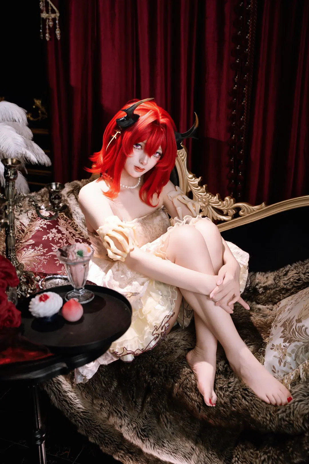 cosplay, 哥特风, 明日方舟, 史尔特尔cos, 赤足