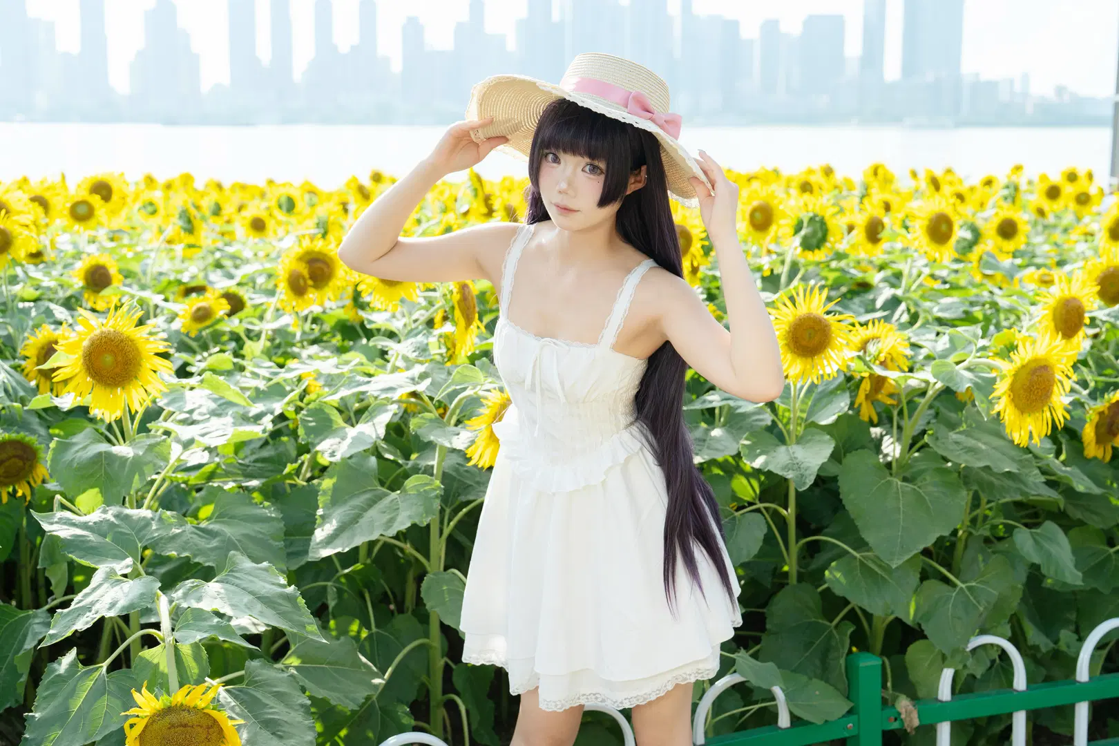 【五更瑠璃 コスプレ】『俺の妹がこんなに可愛いわけがない』黒猫のヒマワリ畑ポートレート - L同学不好好努力 - 6枚目