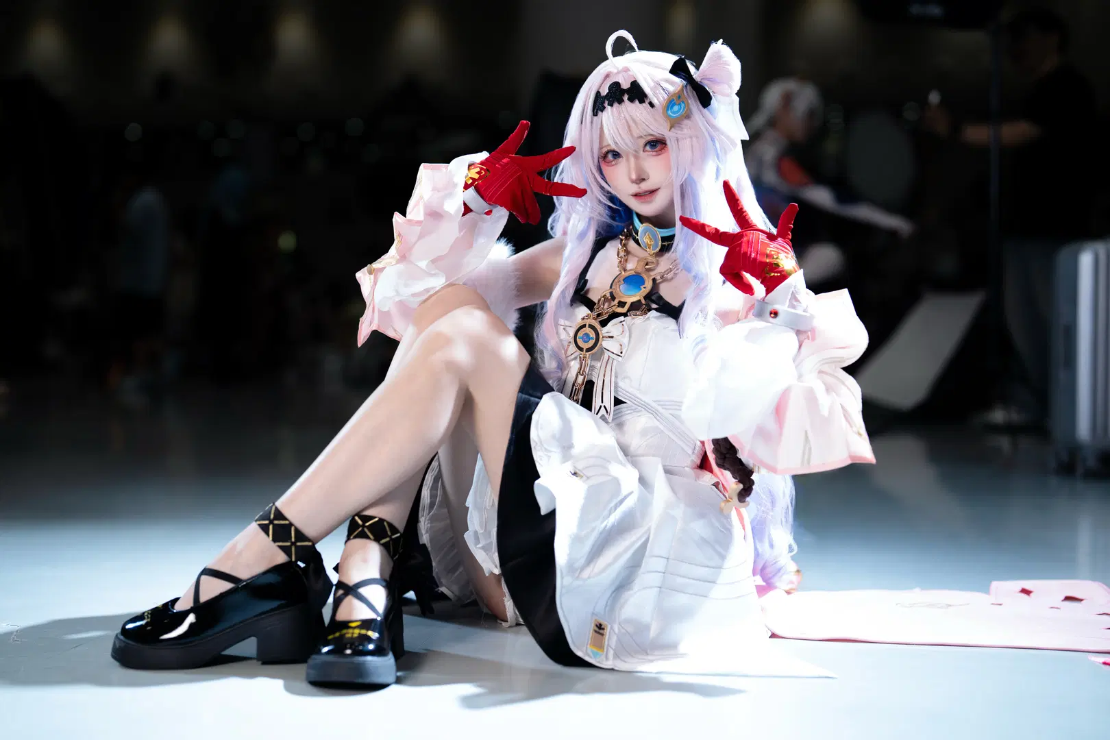 【達尼婭cos】鳴潮達尼婭漫展返圖，白色小裙子太可愛啦 - L同学不好好努力 - 第3張