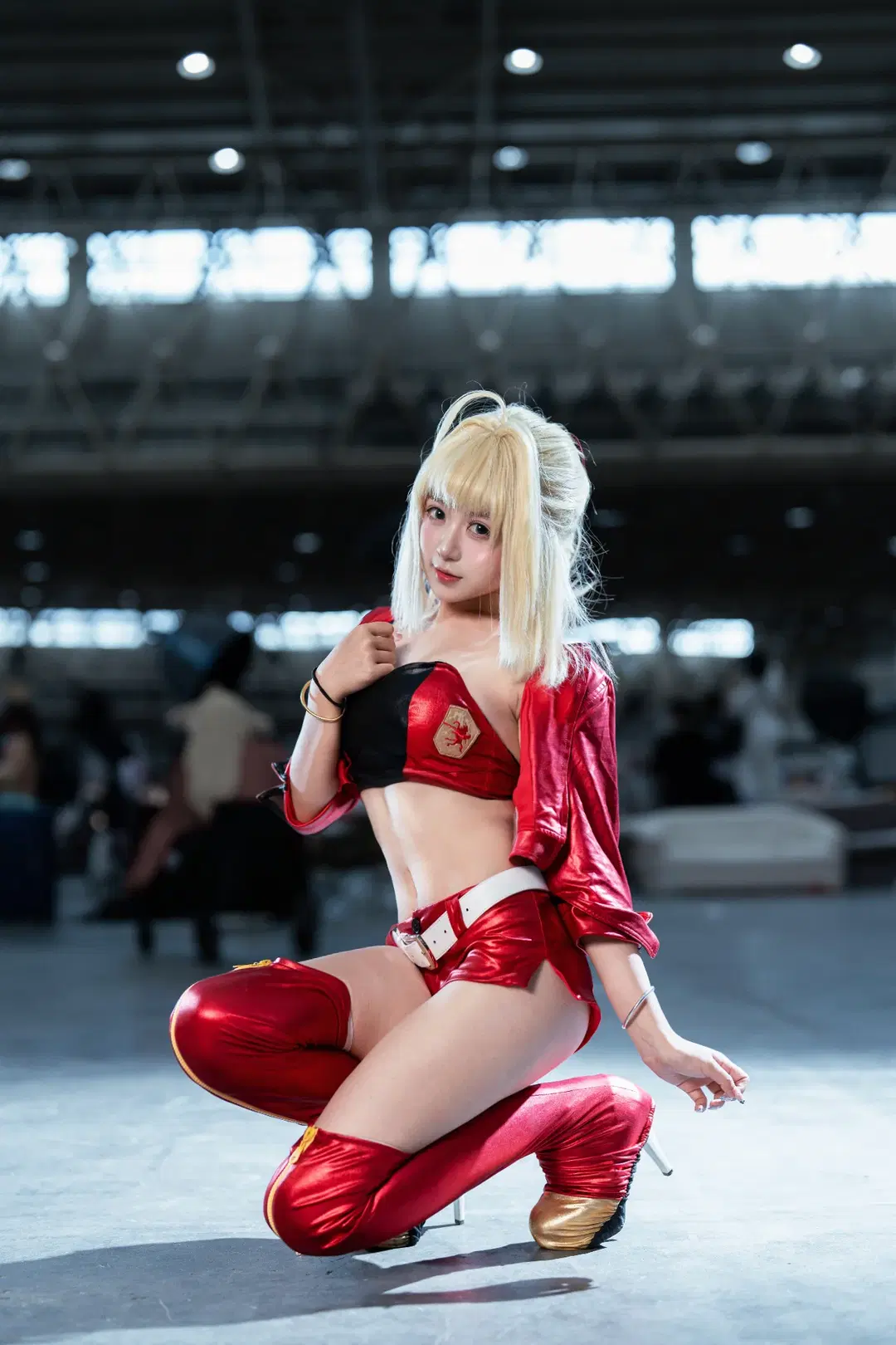 [Nero Cosplay] Fate/Grand Order Nero Racing Suit Convention Photo by L同学不好好努力 - Image 4