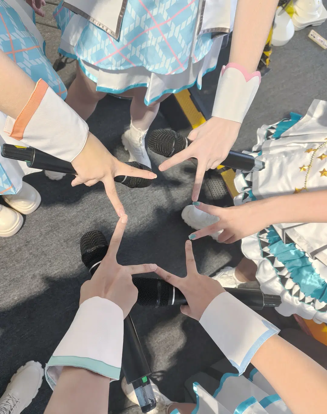 【桐谷遥cos】广烤O舞台唱跳，尝试全新的pjsk偶像体验 - 奶贝贝贝 - 第3张