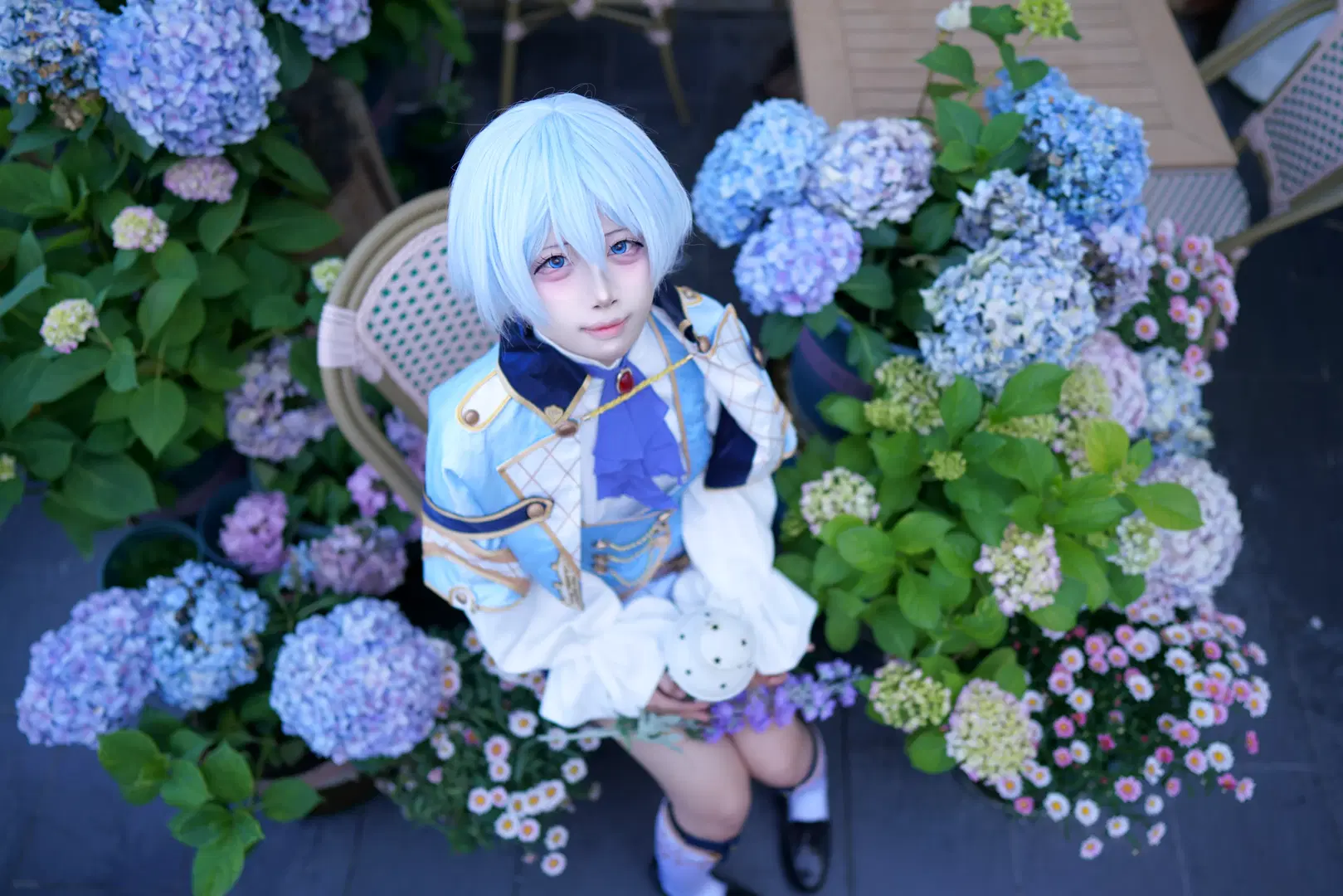 【宵崎奏cos】初音未来缤纷舞台绣球花丛外景拍摄 - 氢弹是核聚变 - 第2张