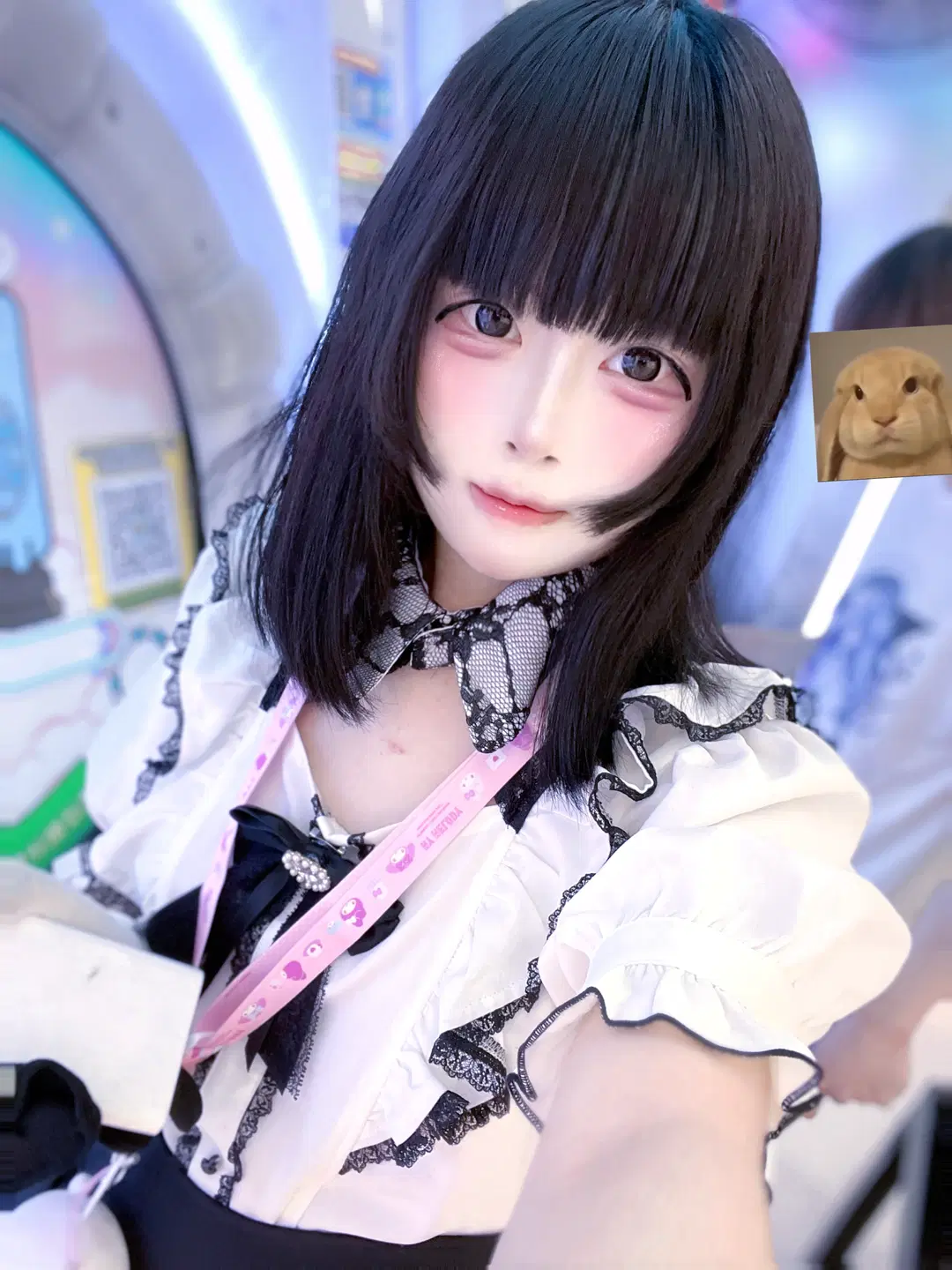 Subculture fashion, Arcade photography, maimai DX, Jirai-kei cosplay, Japanese-style lace maid outfit