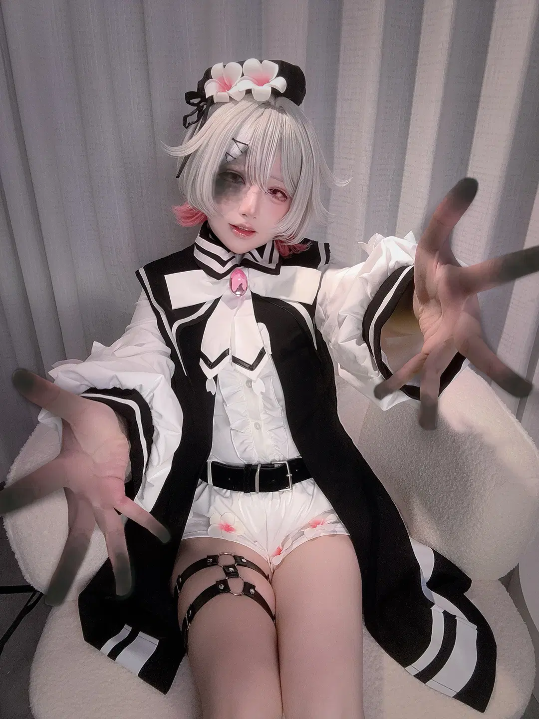 【樱羽艾玛cos】魔法少女的魔女审判，乖孩子艾玛的纯洁与疯狂 - 一织犬 - 第5张