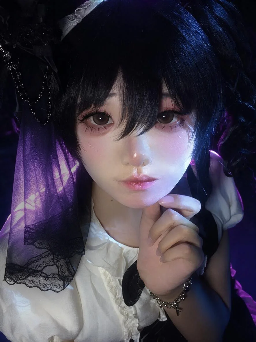 ゴシック風コスプレ, ダーク系メイク＆スタイリング, 紫紗レースベール, 水光メイク, 上海コナー メイク＆スタイリング