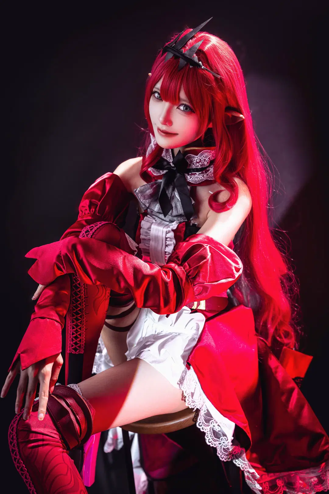 【Tam-lin Tristan cosplay】Fate/Grand Order: Tam Lin Tristan's Dark Crimson Atmospheric Photoshoot (Fate/Grand Order & White stockings) by 汐纸纸 - Image 3