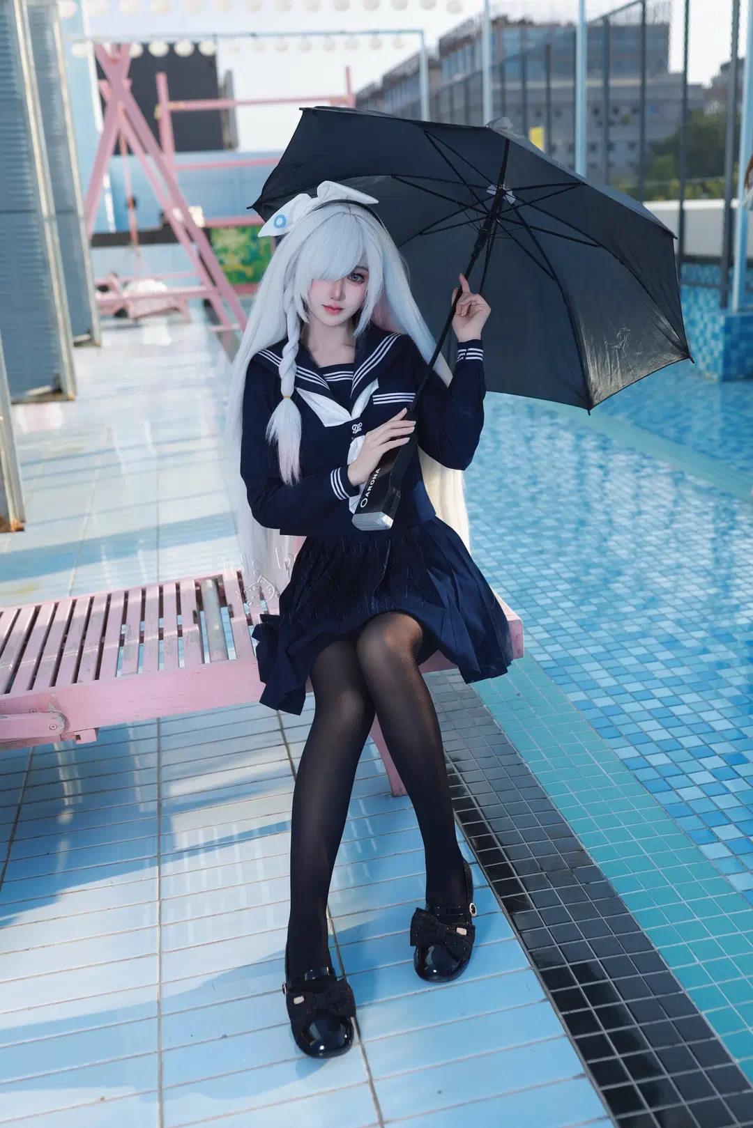 【プラナ コスプレ】『ブルーアーカイブ』屋上ポートレート：青と白が交差する光の時間 - 下水道老鼠 - 2枚目
