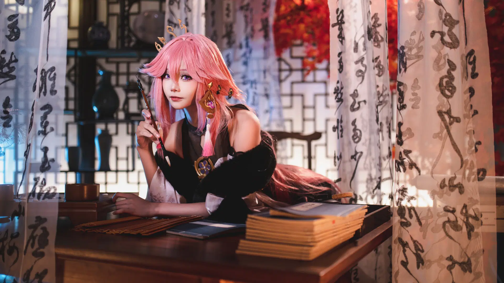 [Yae Miko cosplay] If Miko Were in Liyue: Finally Sharing This Long-Shelved Set by 艾西Aiwest - Image 3