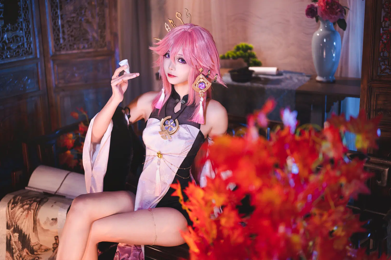 [Yae Miko cosplay] If Miko Were in Liyue: Finally Sharing This Long-Shelved Set by 艾西Aiwest - Image 6