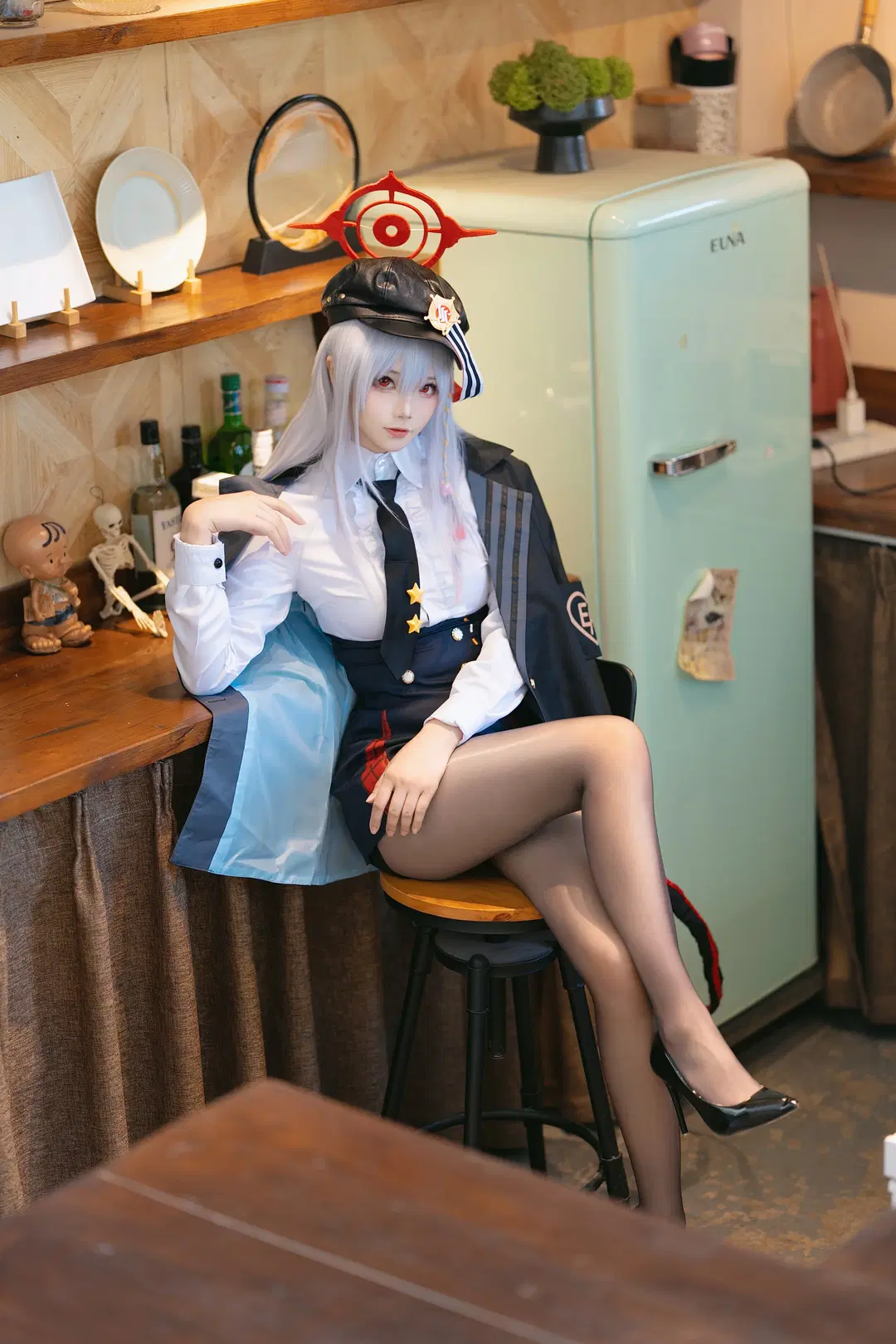 【黑馆晴奈cos】来一场复古咖啡馆的美食探索之旅 - 艾西Aiwest - 第3张