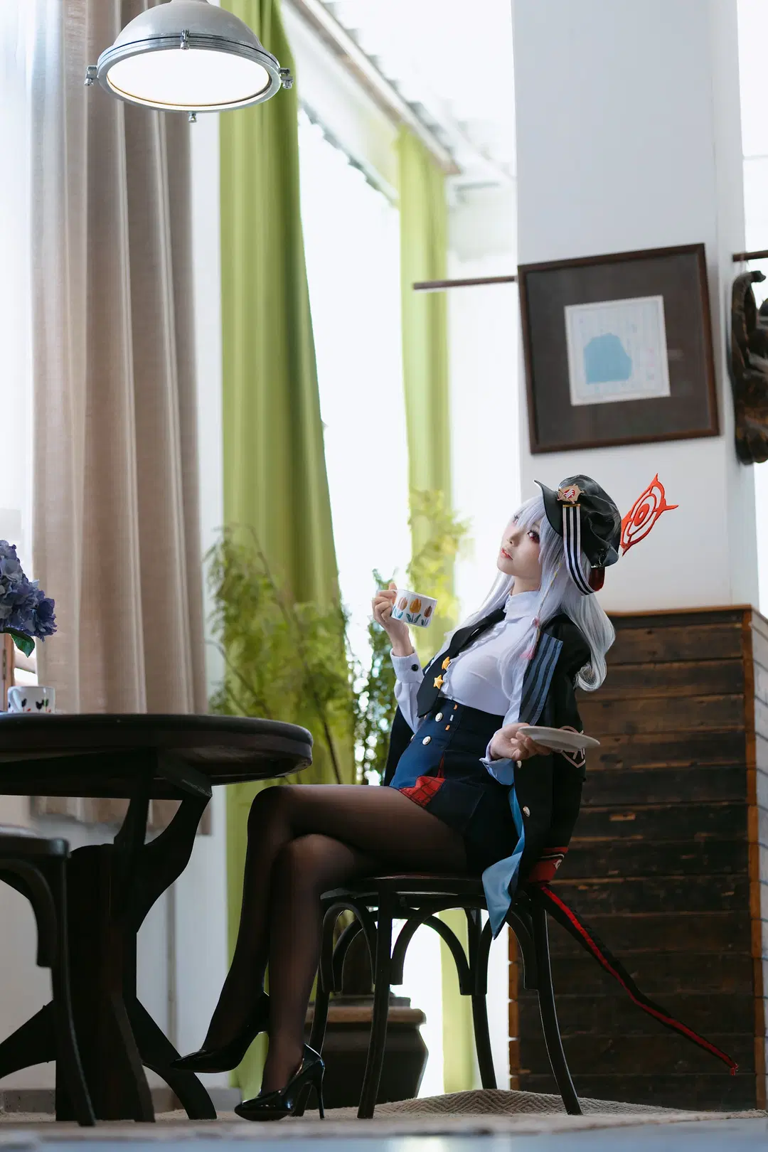 【黑馆晴奈cos】来一场复古咖啡馆的美食探索之旅 - 艾西Aiwest - 第5张