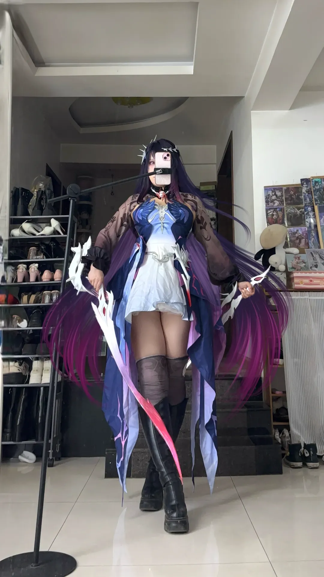 Honkai: Star Rail, Helektra cosplay, Cosplay fitting, Cosplay props, Thigh-high stockings