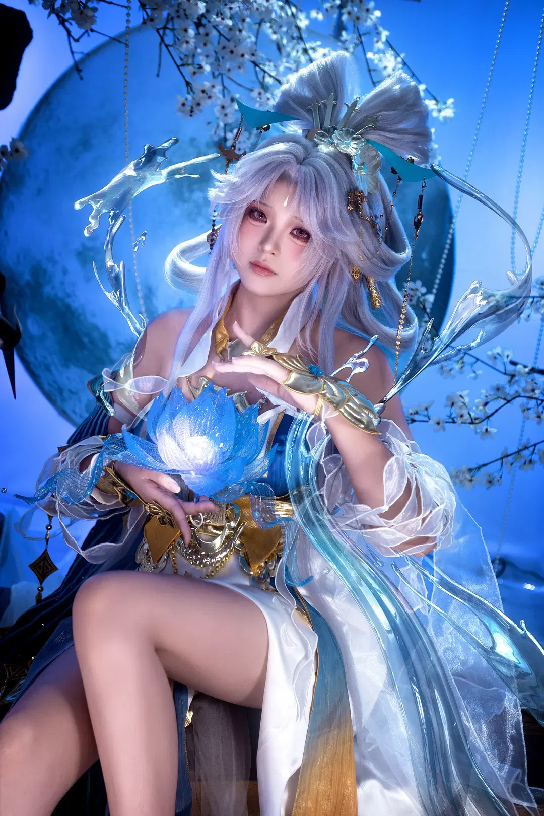 【嫦娥cos】王者荣耀嫦娥落星盏，月下托举星辰 - 韭菜柠柠子 - 第2张