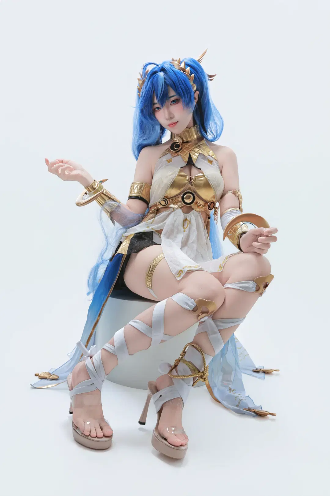 蓝发cos, 棚拍人像, 奇幻风cosplay, 高跟鞋穿搭, 原创cos