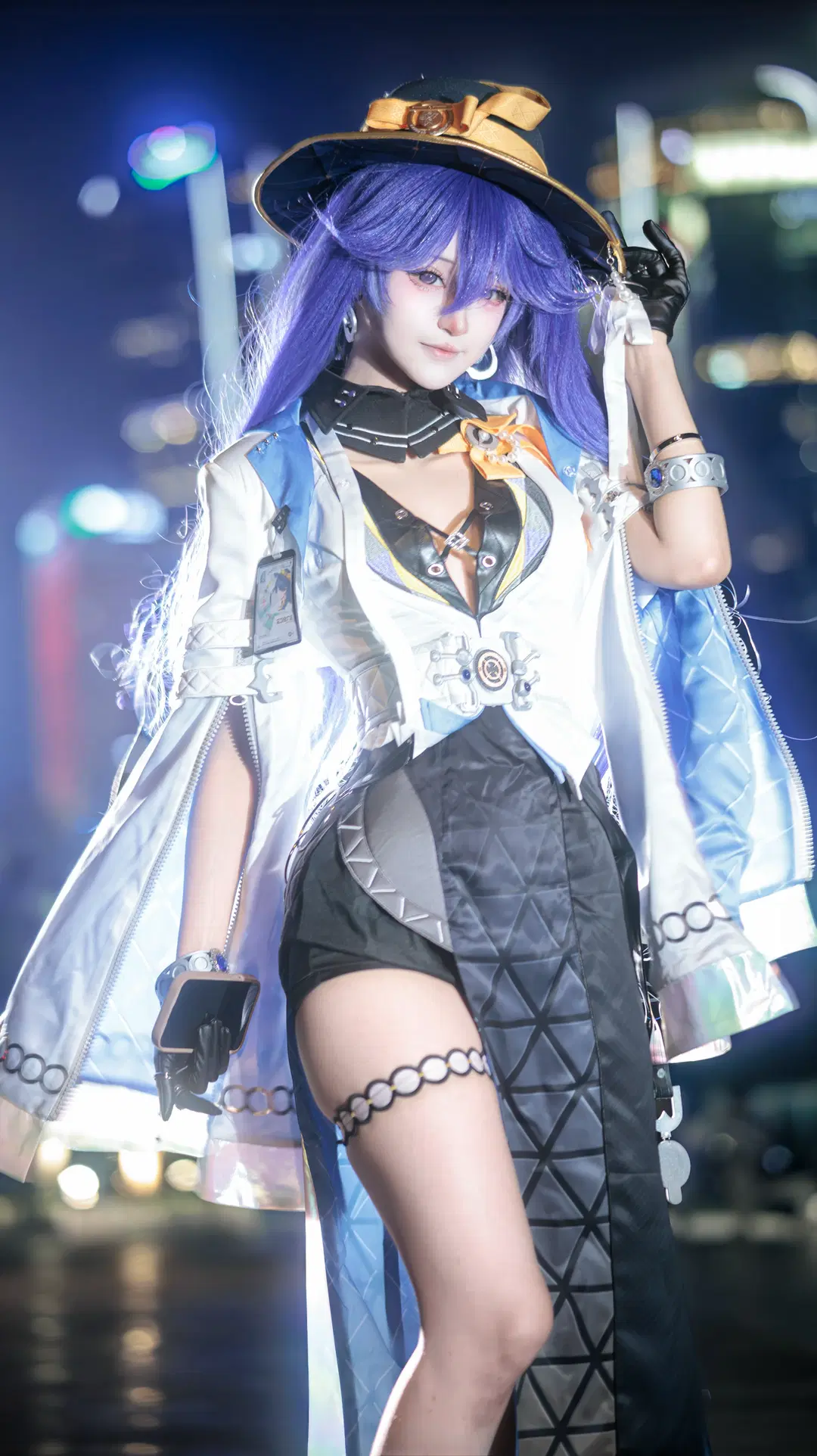 Wuthering Waves, Urban style, Purple hair, Night view cosplay, Lucilla cosplay
