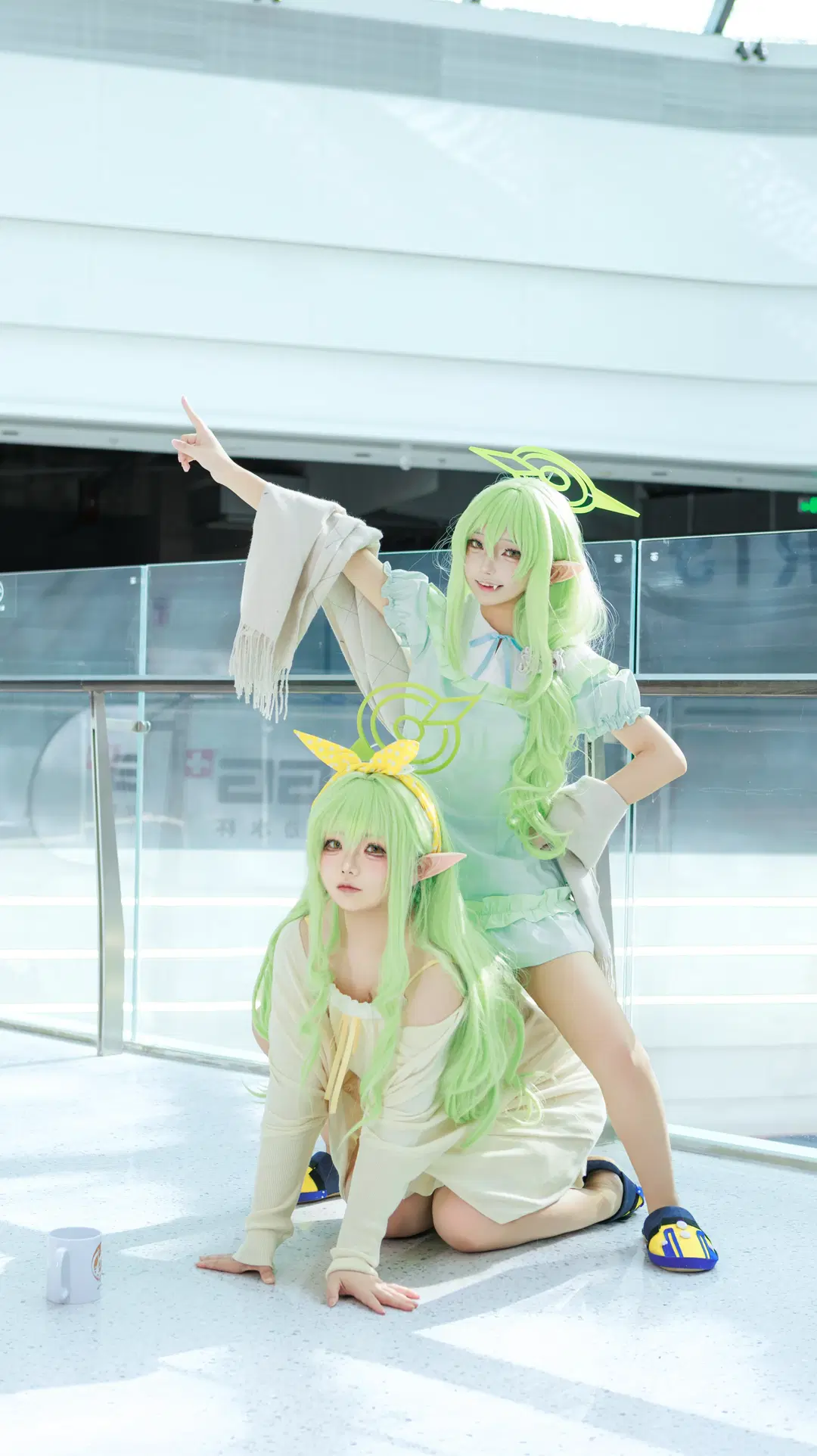 【Tachibana Nozomi cosplay & Tachibana Hikari cosplay】Blue Archive Highlander Twins Cosplay in Casual Loungewear by 在线只有5分钟 - Image 4