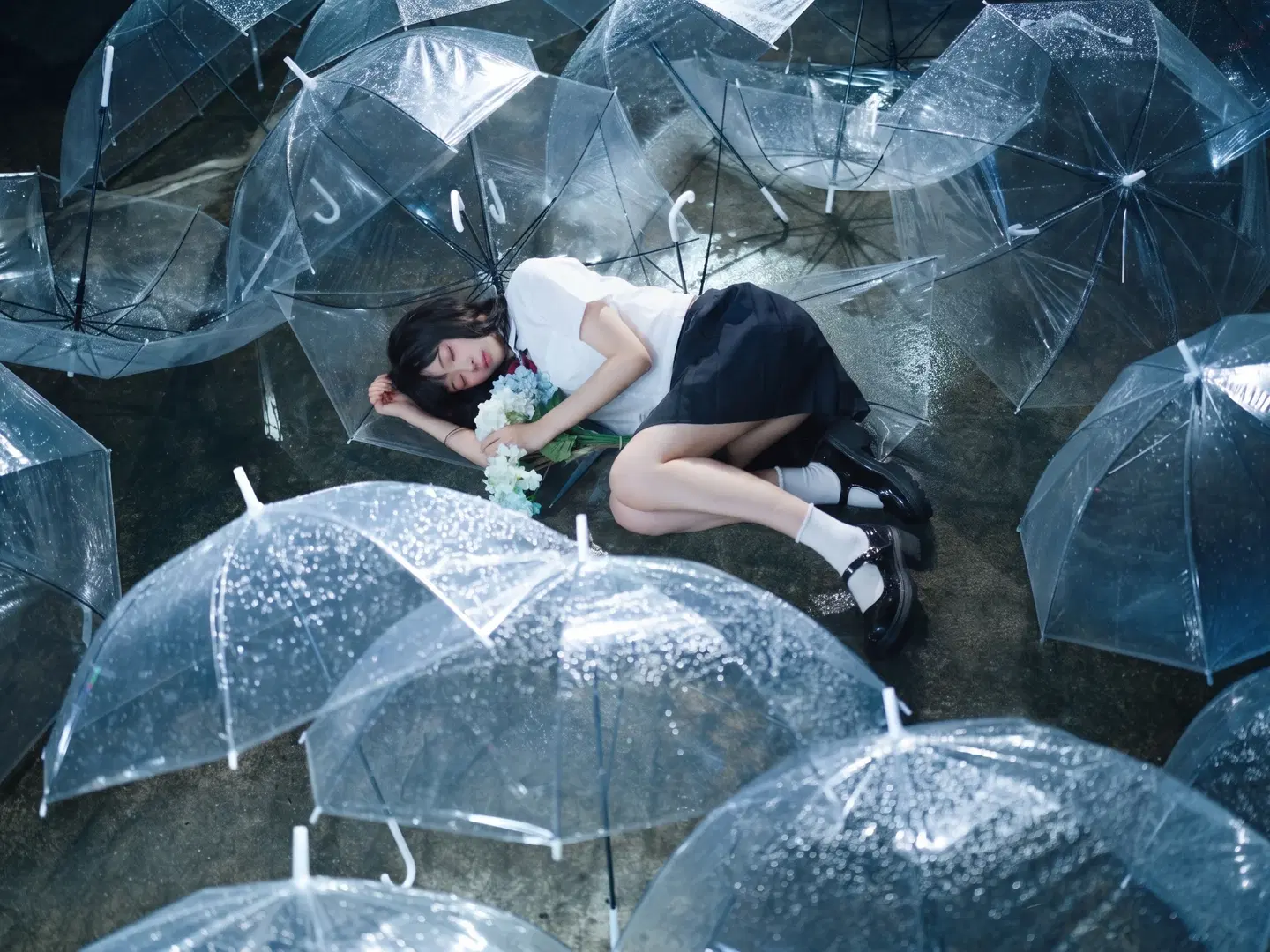 恋如雨止JK制服写真 雨中透明伞氛围感拉满 - 猫活150 - 第7张