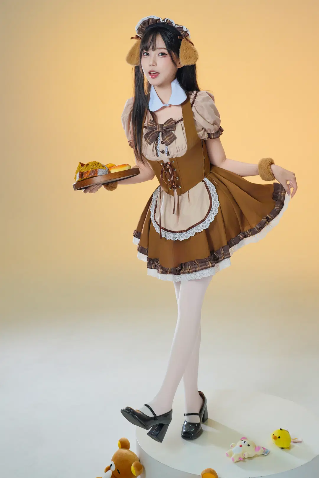柴犬メイド服とリラックマの白ホリ撮影記録、癒やしと元気の二次元コスプレ - 猫活150 - 8枚目