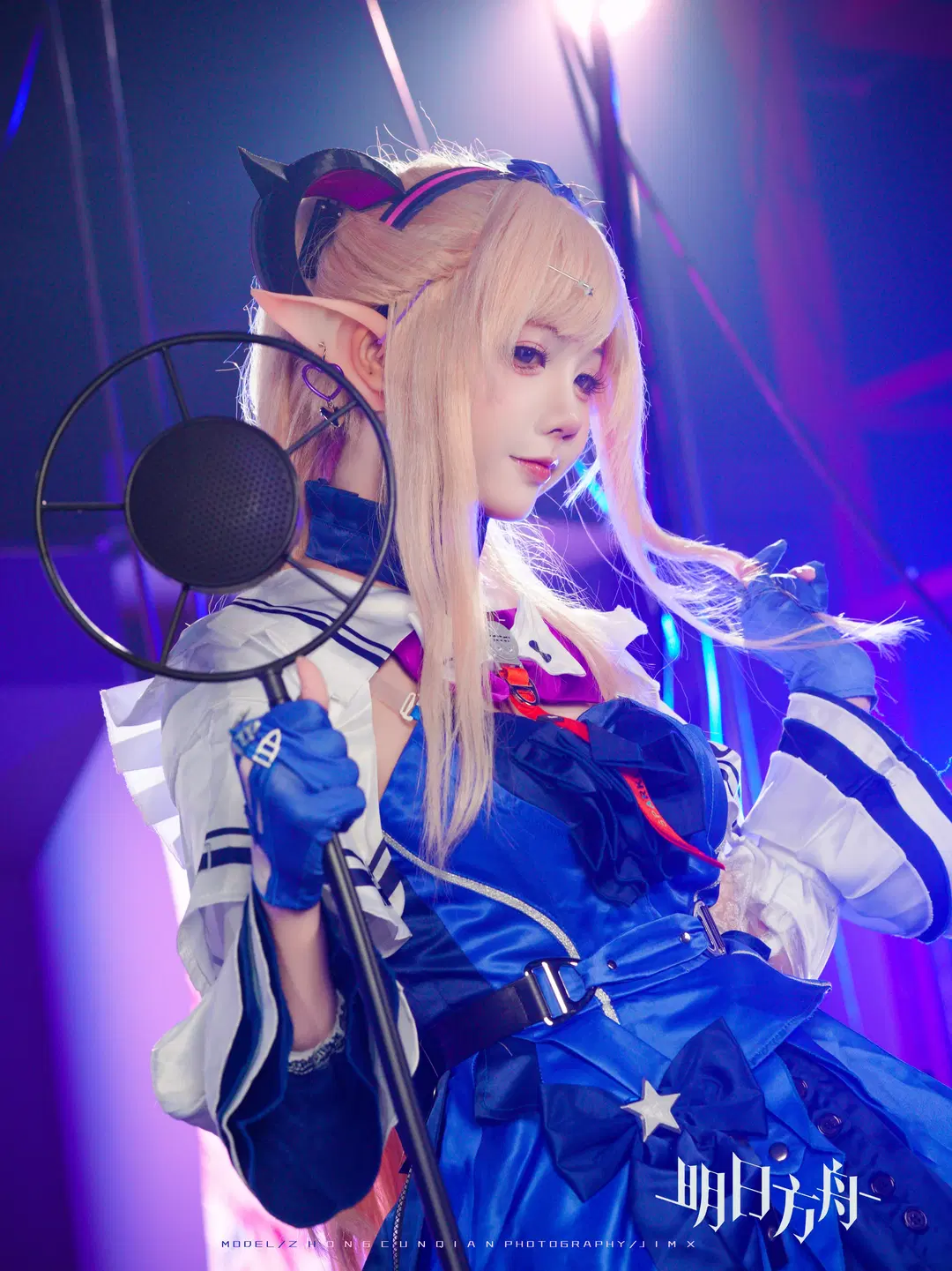 【リーノのコスプレ】『アークナイツ』懸命にアイドル活動に励むリトルアイドル - 猫活150 - 3枚目