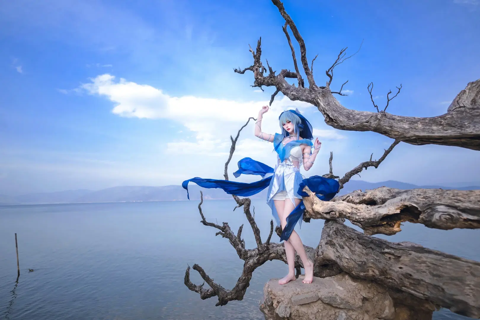 【守岸人cos】在大理洱海边，还原鸣潮里的那一抹蓝色 - 未小寻 - 第5张