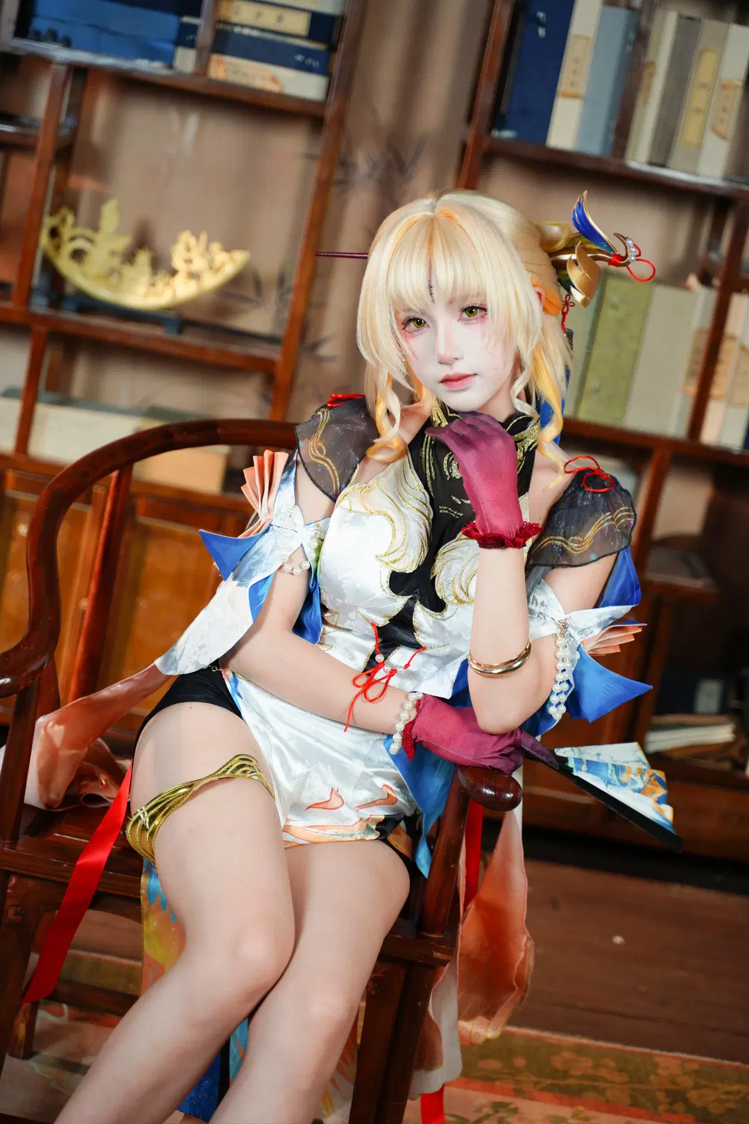 鸣潮, 国风cos, 穗穗cos, 折扇少女, 微醺妆