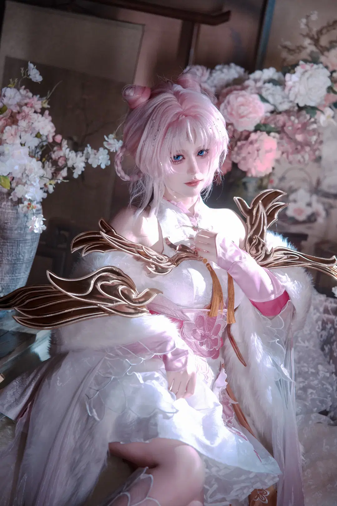 [Chang'e cosplay] Honor of Kings: Thoughts on Resisting Frost, Blooming Season Is Our Promise by 企鹅泡澡 - Image 4