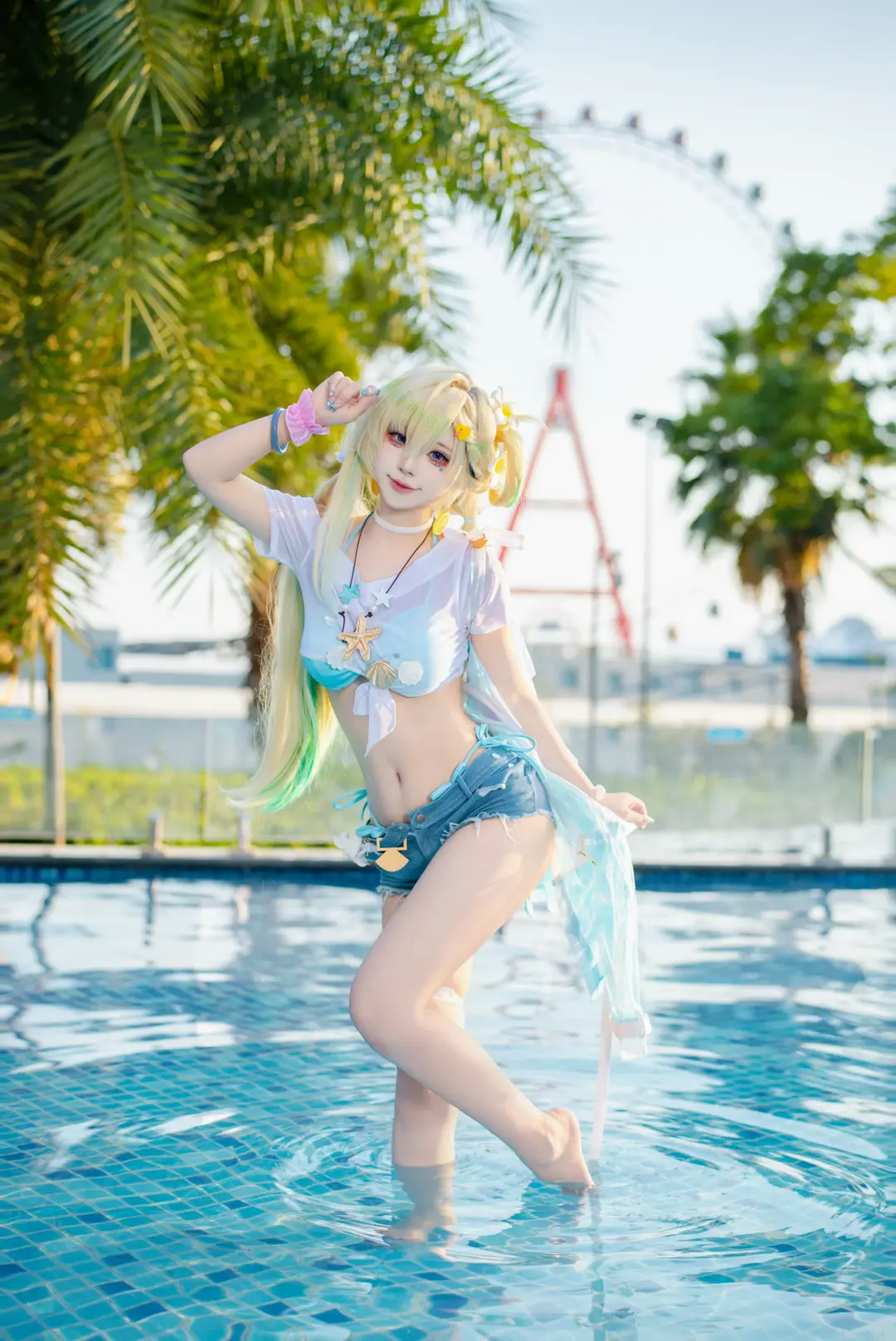 琳奈cos, 夏日穿搭, 女coser, 比基尼, 泳池cos - 第3張