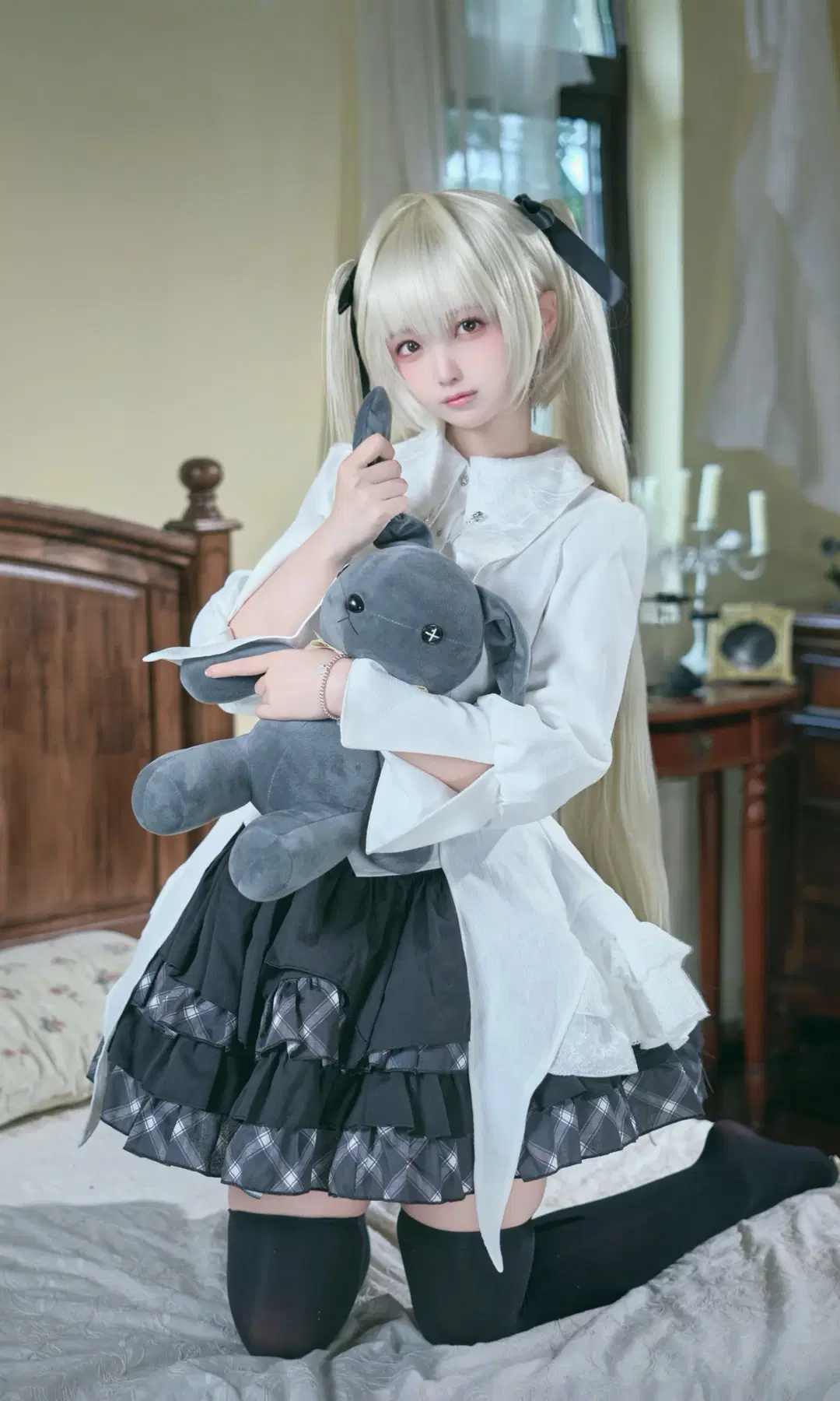[Kasugano Sora cosplay] The girl in a Vintage dress with Twintails from Yosuga no Sora by 雪漠漠漠丶 - Image 3