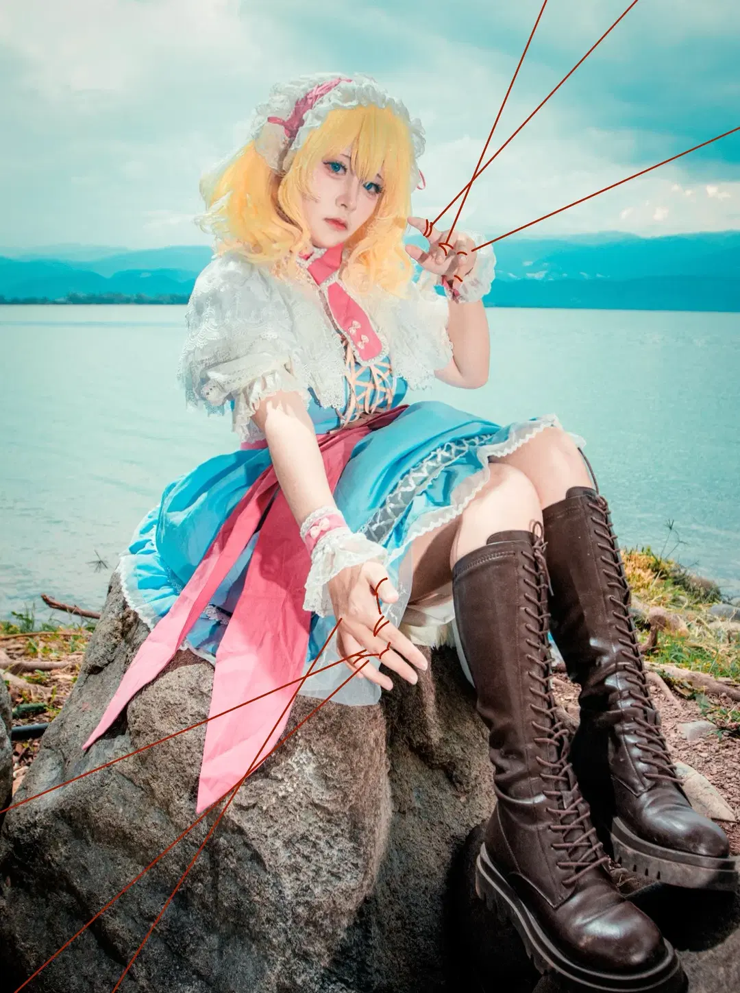 东方project, 户外cosplay, 爱丽丝玛格特罗依德cos, 红线道具, 魔法使cos
