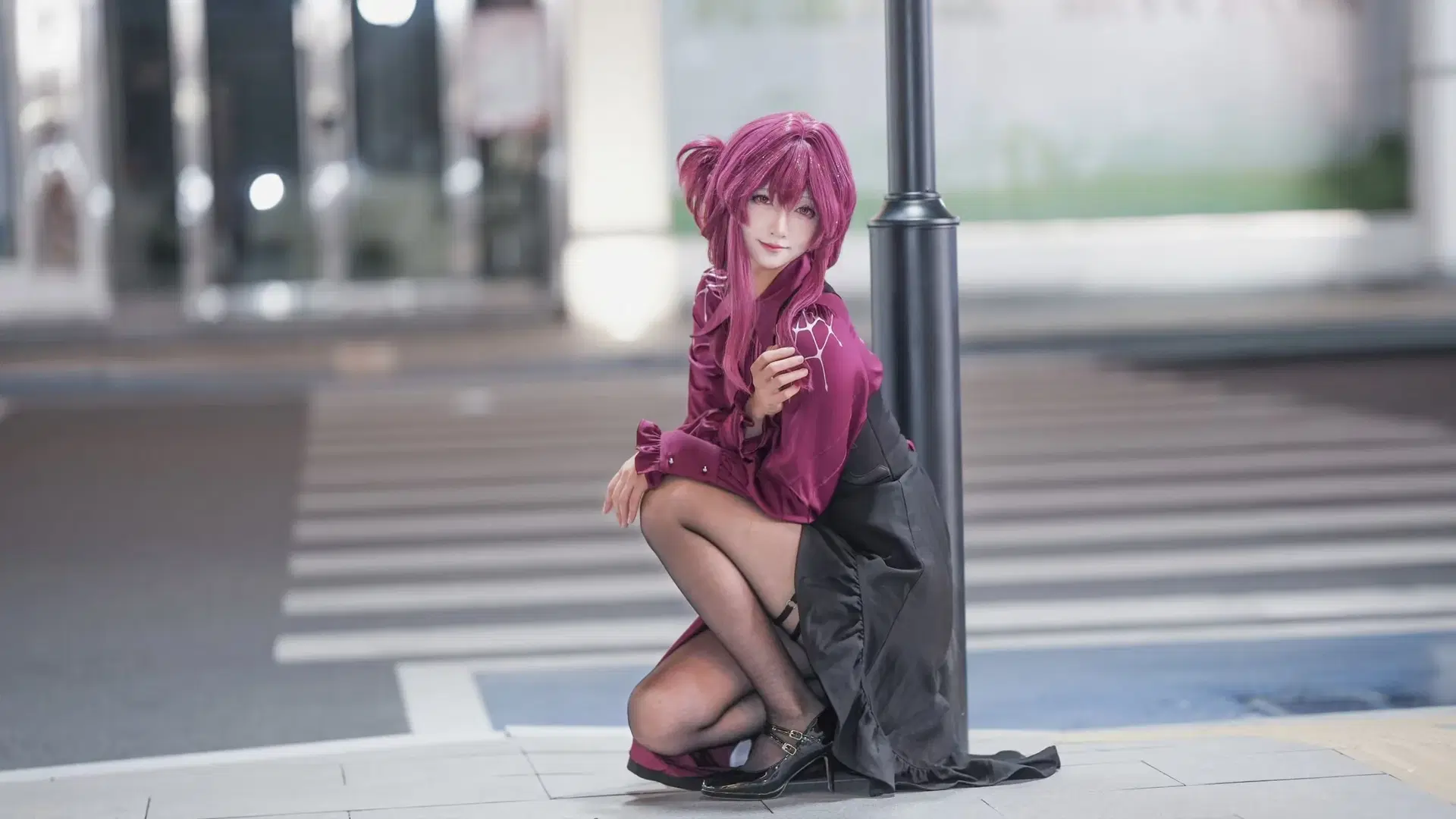 【卡芙卡cos】崩壞星穹鐵道夜街私服氛圍感 - 装gay被打 - 第2張