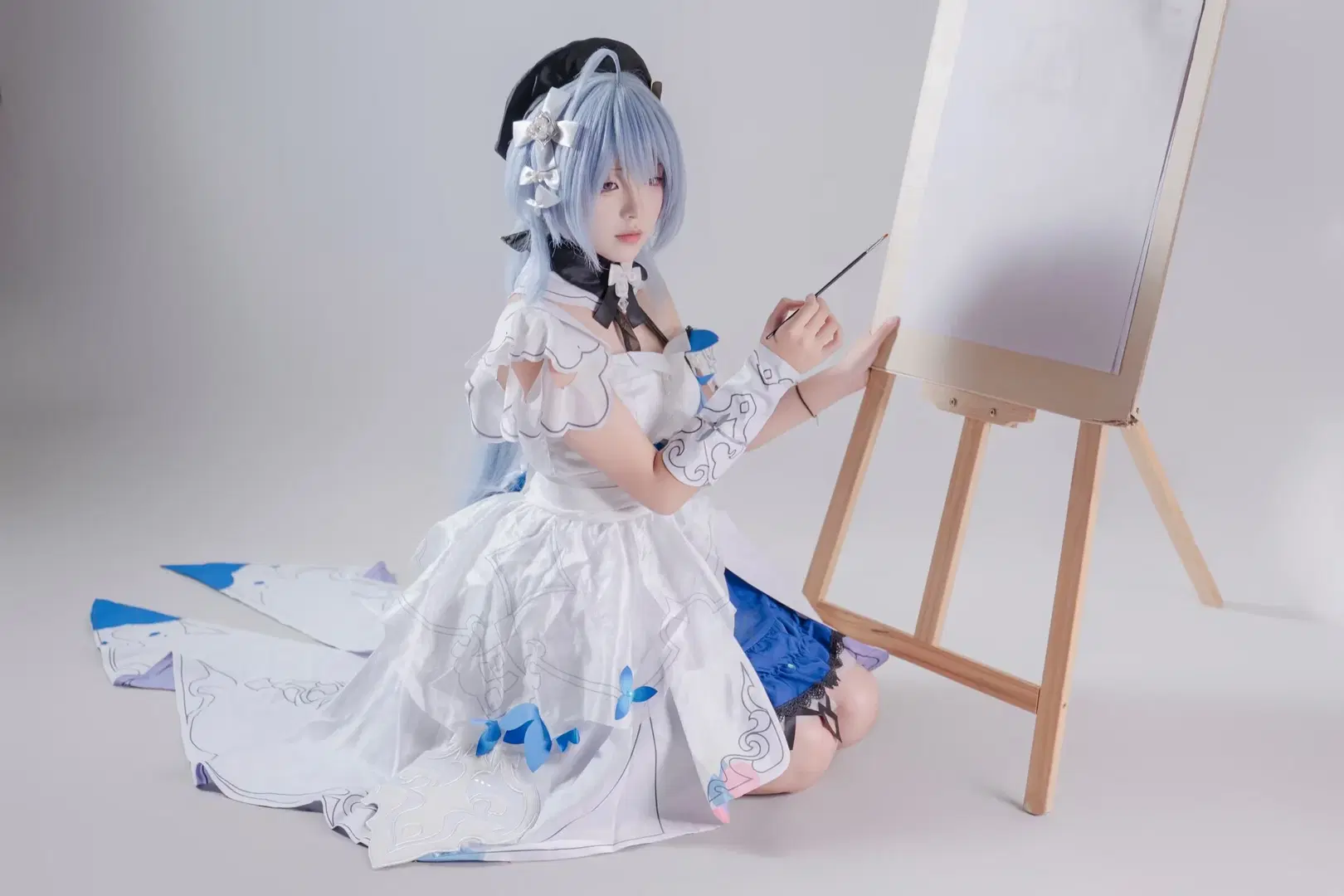 【格蕾修cos】崩坏三的小画家温柔提笔 - 装gay被打 - 第2张