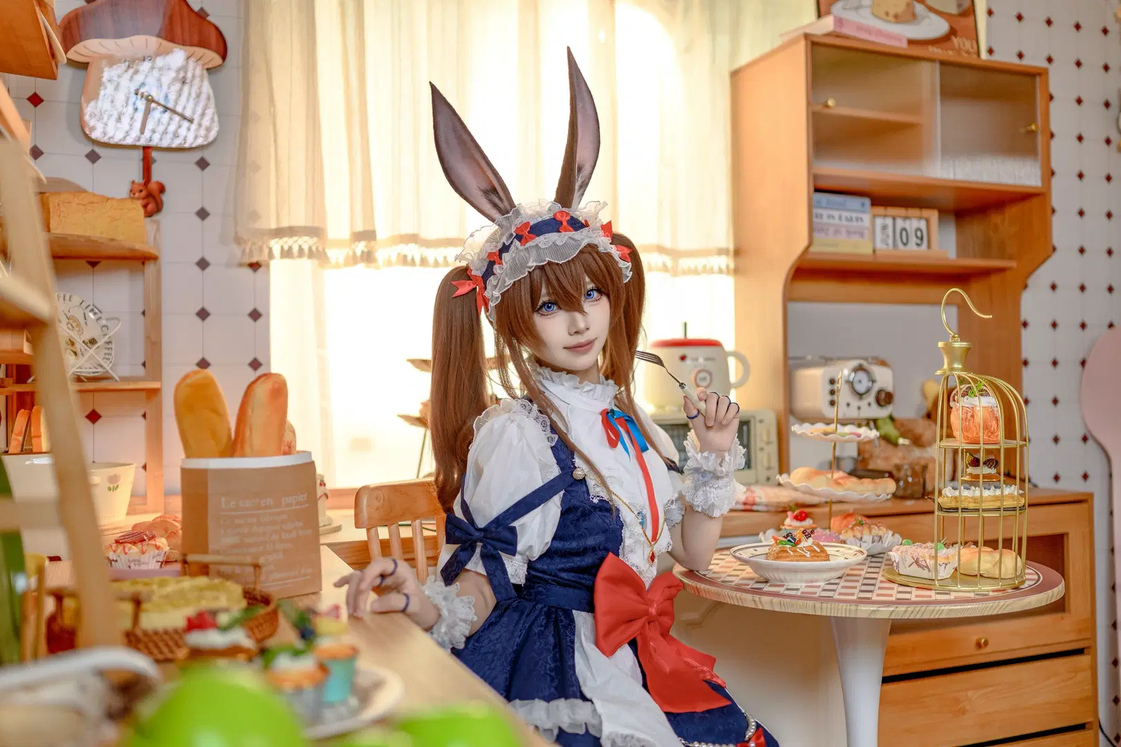 [Amiya cosplay] Arknights Bunny maid Baking Kitchen Diary by 面包 - Image 3