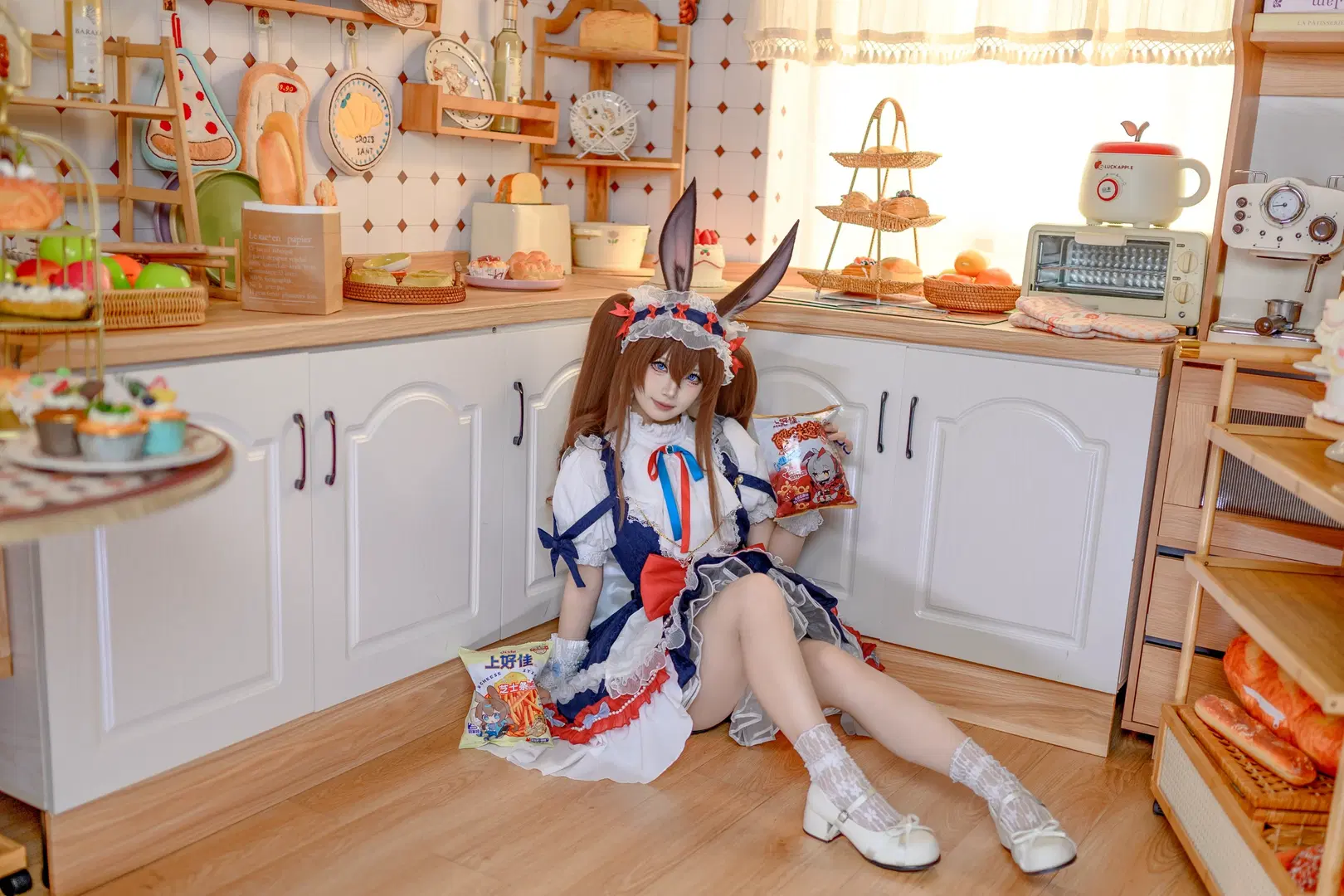 Arknights, Amiya cosplay, White stockings, Bunny maid, baking kitchen