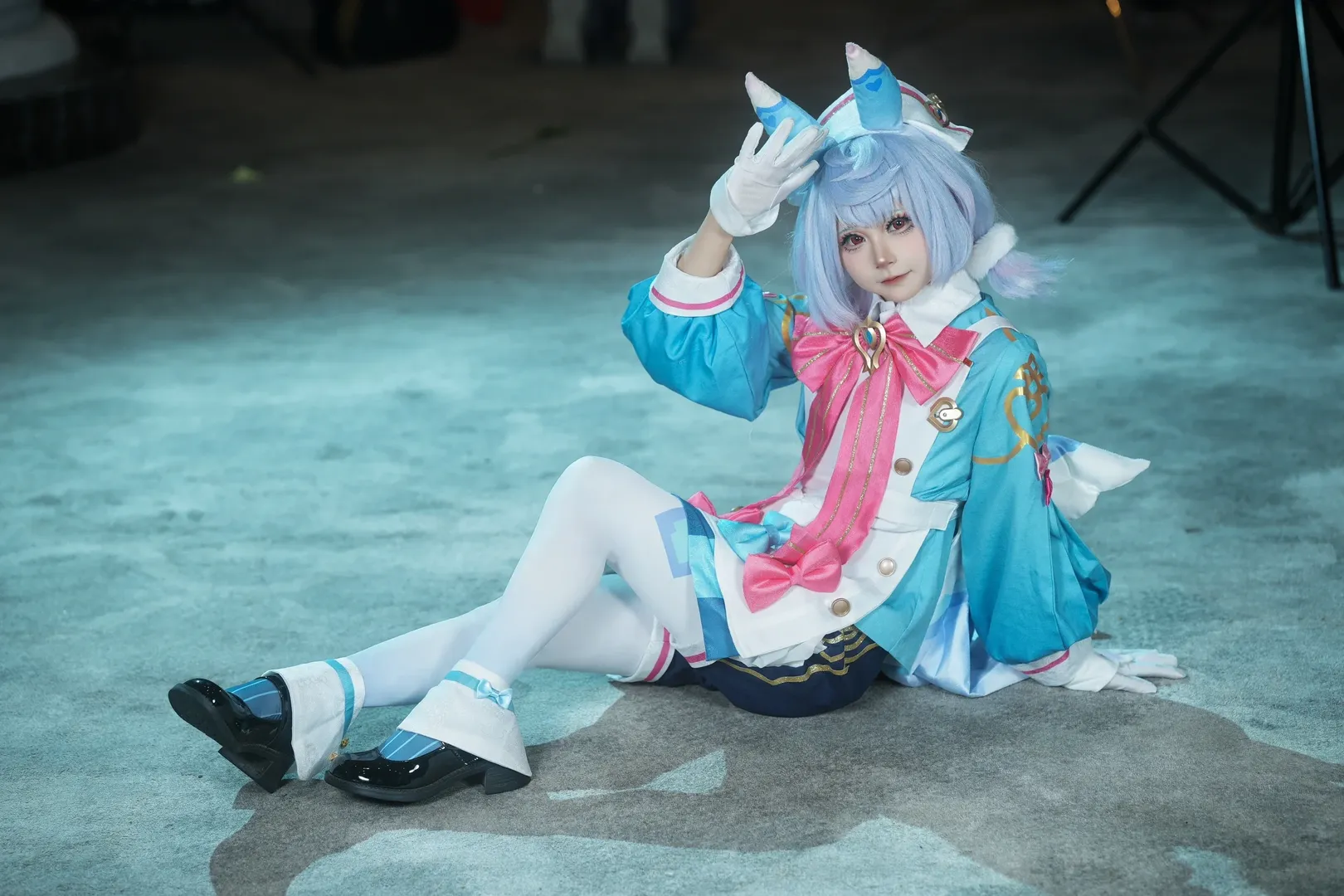 希格雯cos, 二次元cosplay, 漫展摄影, 蓝色系装扮, 特殊花纹丝袜 - 第6张
