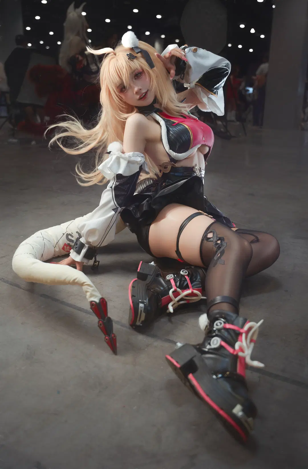 [Cissia Cosplay] Zenless Zone Zero's Snake Girl: The Props and Wardrobe Were Seriously Challenging by 丿蒸蒸鱼 - Image 2