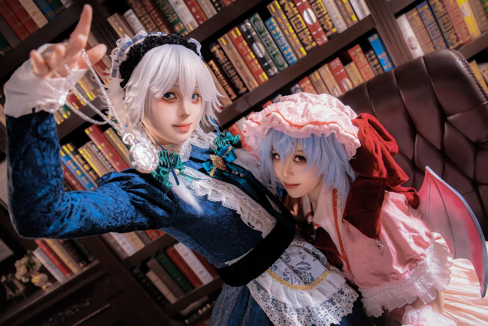 【Remilia and Sakuya Izayoi cosplay】Touhou Project: Moonlit Study Tea Party by 雾雨若叶 - Image 5