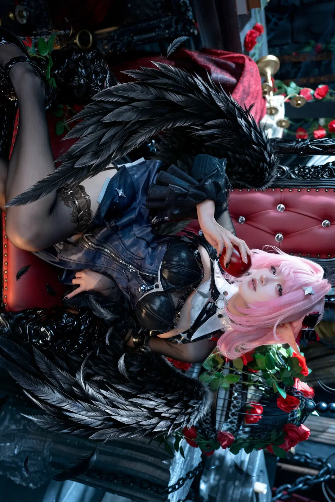 [Remielle cosplay] Exploring Zenless Zone Zero's Dark Style: A Visual Tapestry of Crimson and Black by 是_猫呀 - Image 5