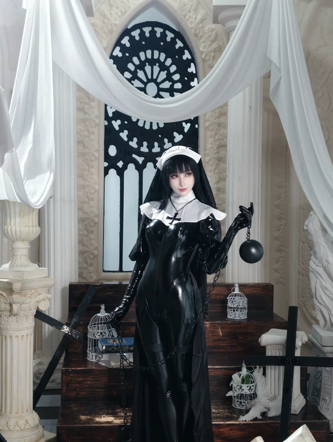 cosplay日常, 修女cos, 暗黑哥特风, 皮衣修女cos, pu皮衣穿搭