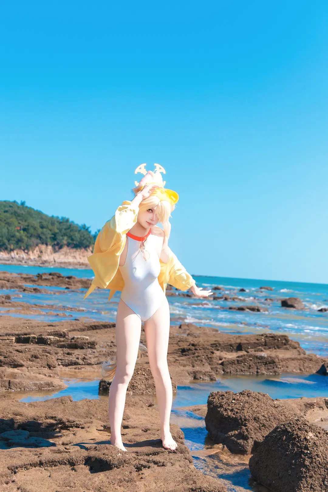 蔚蓝档案, 泳装cos, 海边写真, 游戏角色cos, 百合园圣娅cos