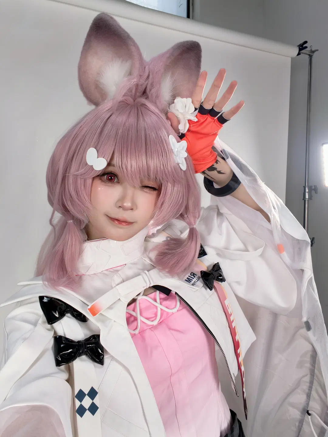 明日方舟, 粉色假发, 机能风穿搭, 兽耳cos, 珊比cos