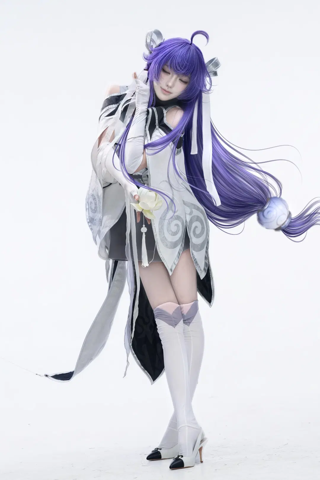 [Xishi cosplay] Dynamic White Studio Poses for My Signature Hero in Honor of Kings by 宅宅平 - Image 6