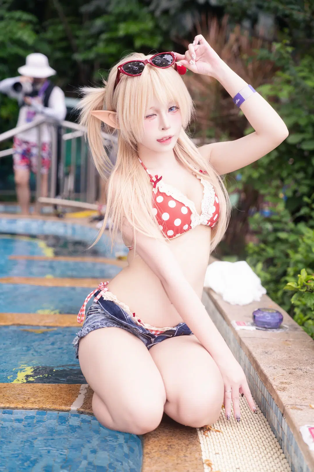 Summer Swimsuit Shoot Log at Chimelong Water Park by 桌了个子（摄影版） - Image 2