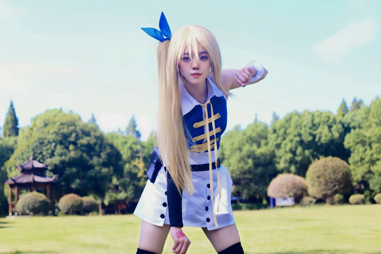 动漫cosplay, 外景摄影, 黑丝cos, 妖精的尾巴, 露西哈特菲利亚cos - 第6张