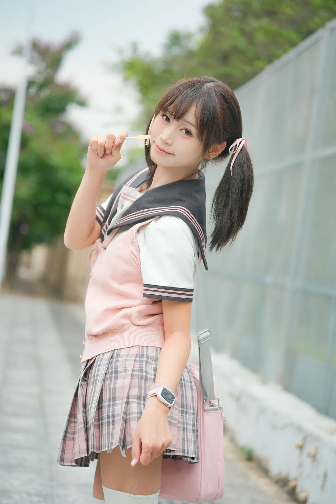 元气少女的JK制服街拍，富士相机的胶片感记录 - 江城 - 第2张