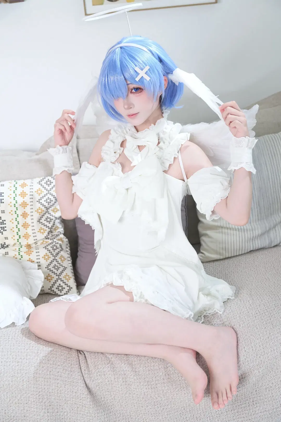 【蕾姆cos】纯白天使造型，室内清透感写真记录 - 咪哦酱 - 第4张