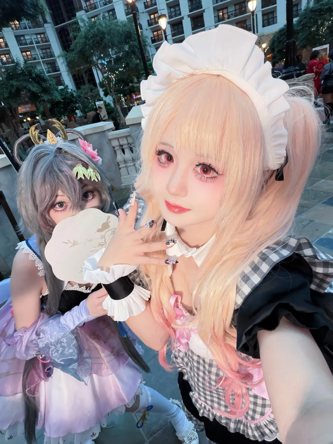 魔法少女小圓, 洛天依cos, 喜多川海夢cos, 更衣人偶墜入愛河, 漫展集郵 - 第1張